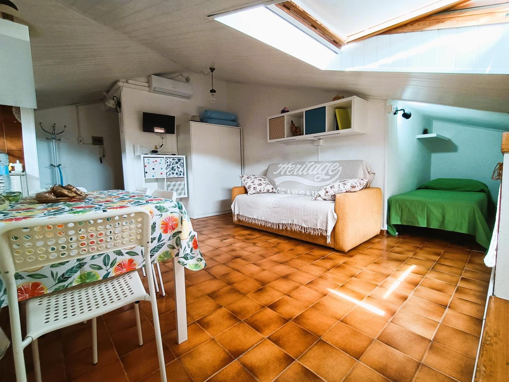Mansard Apart Alba - Sea 5 Terre-Trekking-Excursions-Relax San Terenzo Exterior photo